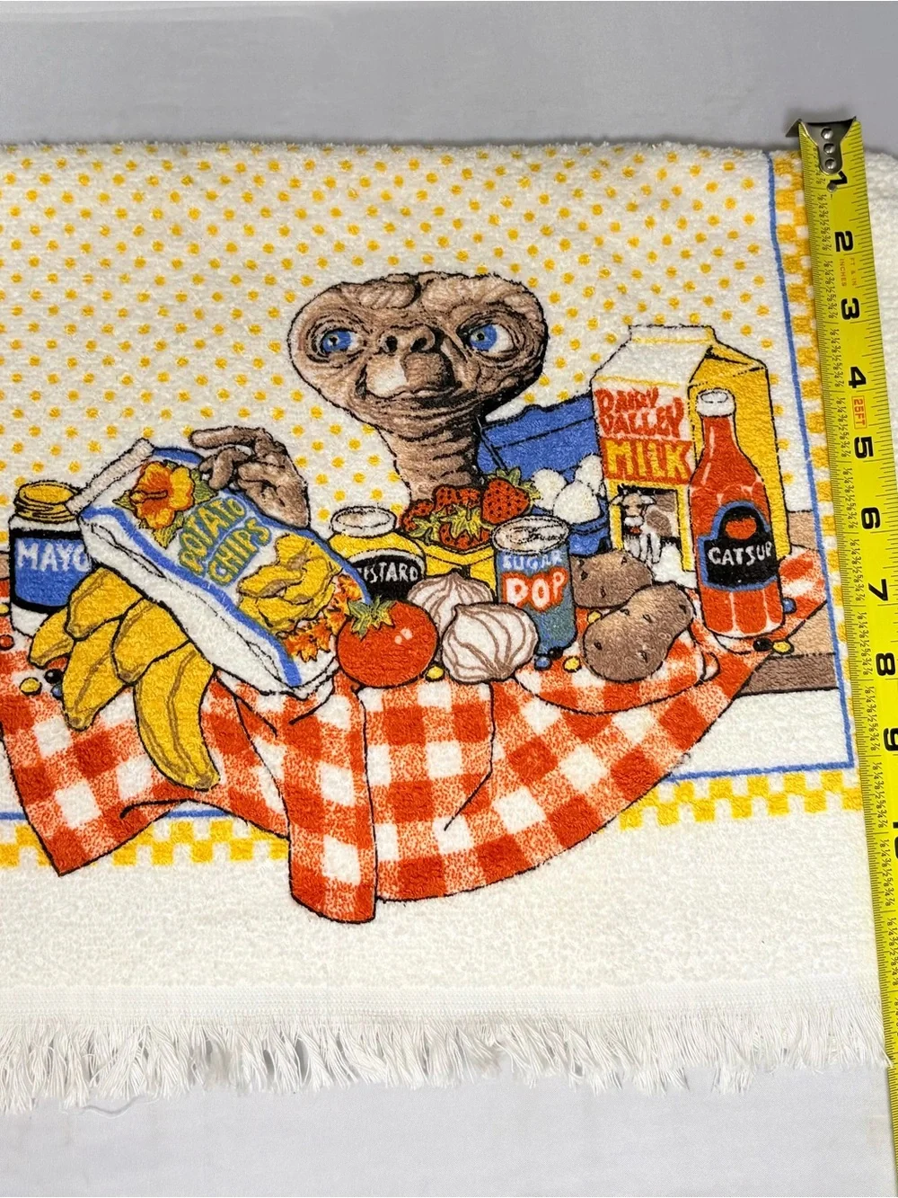 Vintage 1982 Universal Studios kitchen Towel E.T.  Picnic Collectible Cottagecor